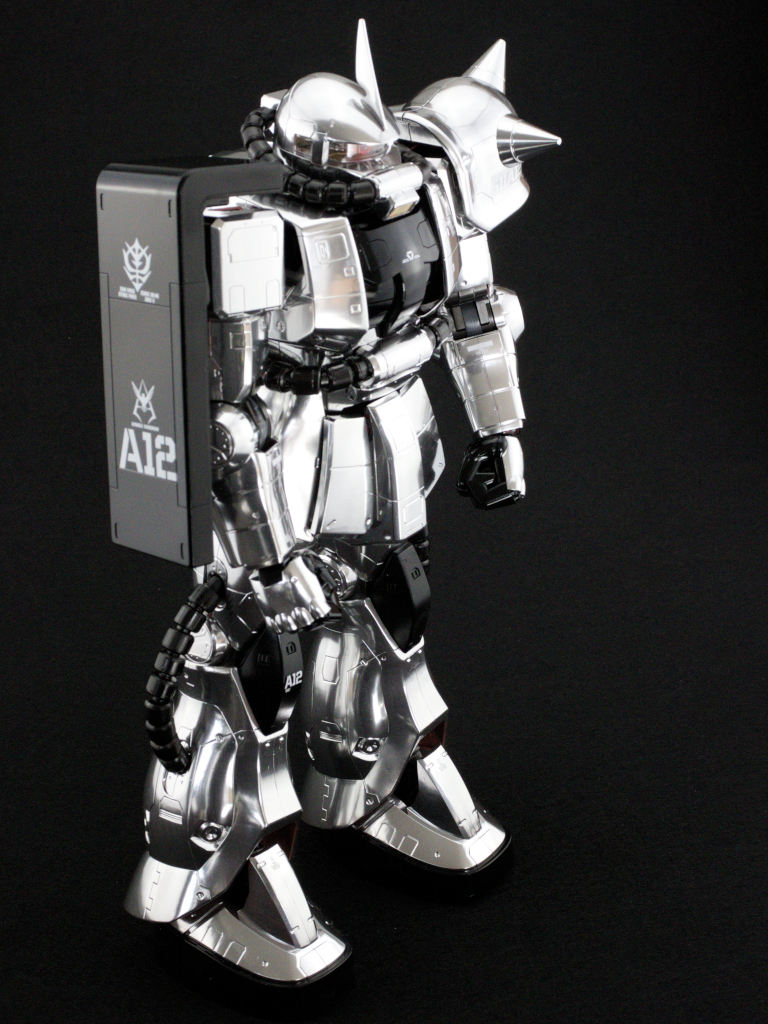Gundam ZAKU II 30th Anniversary Edition - Molotow Liquid Chrome - full.
