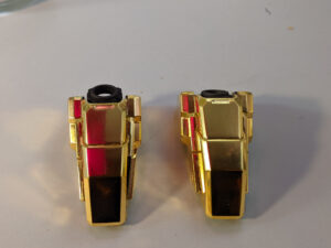 Sinanju Stein model kit pieces assembled - 24k gold.